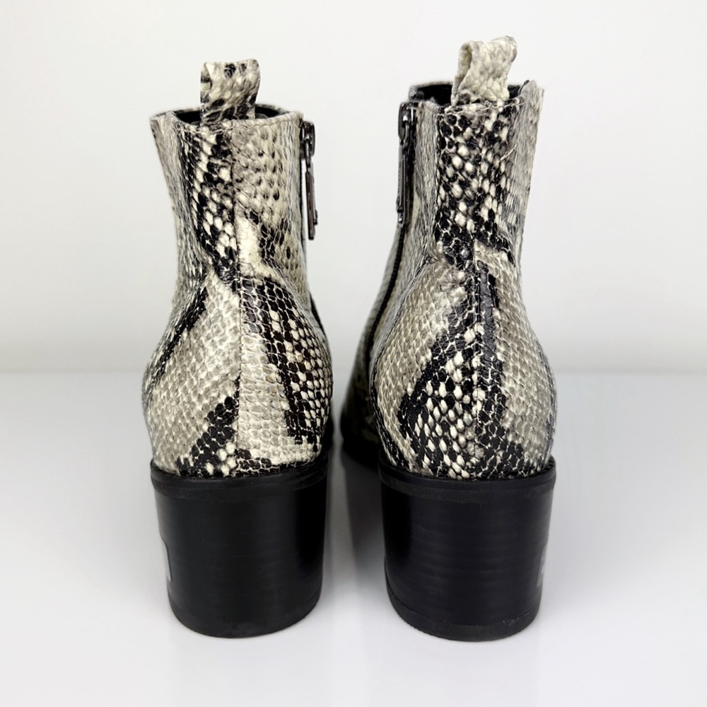 Blondo Women's Elvina Snake Print Leather Ankle Boots Gray Size 9.5 - Picture 8 of 13